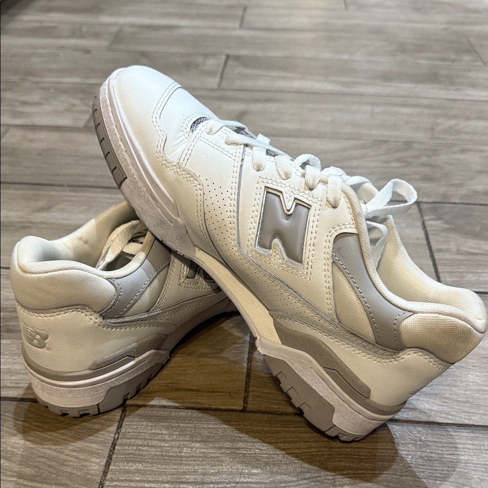 New Balance 550 White and Gray Sneakers W9.5/M8